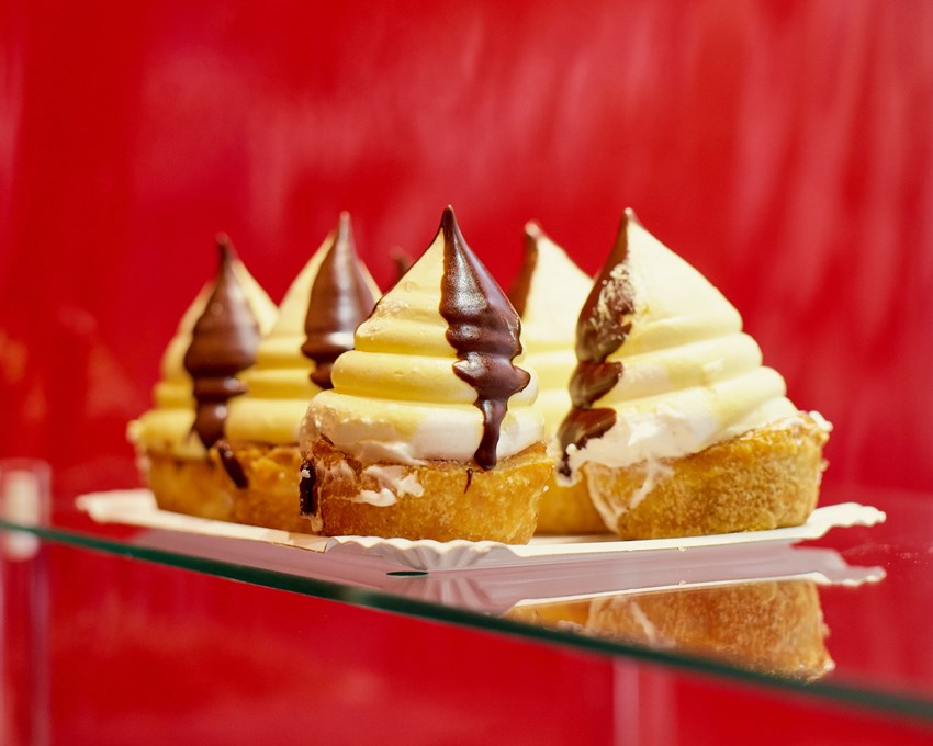 The sweet Carolina, typical of Bilbao - Pastry Arrese