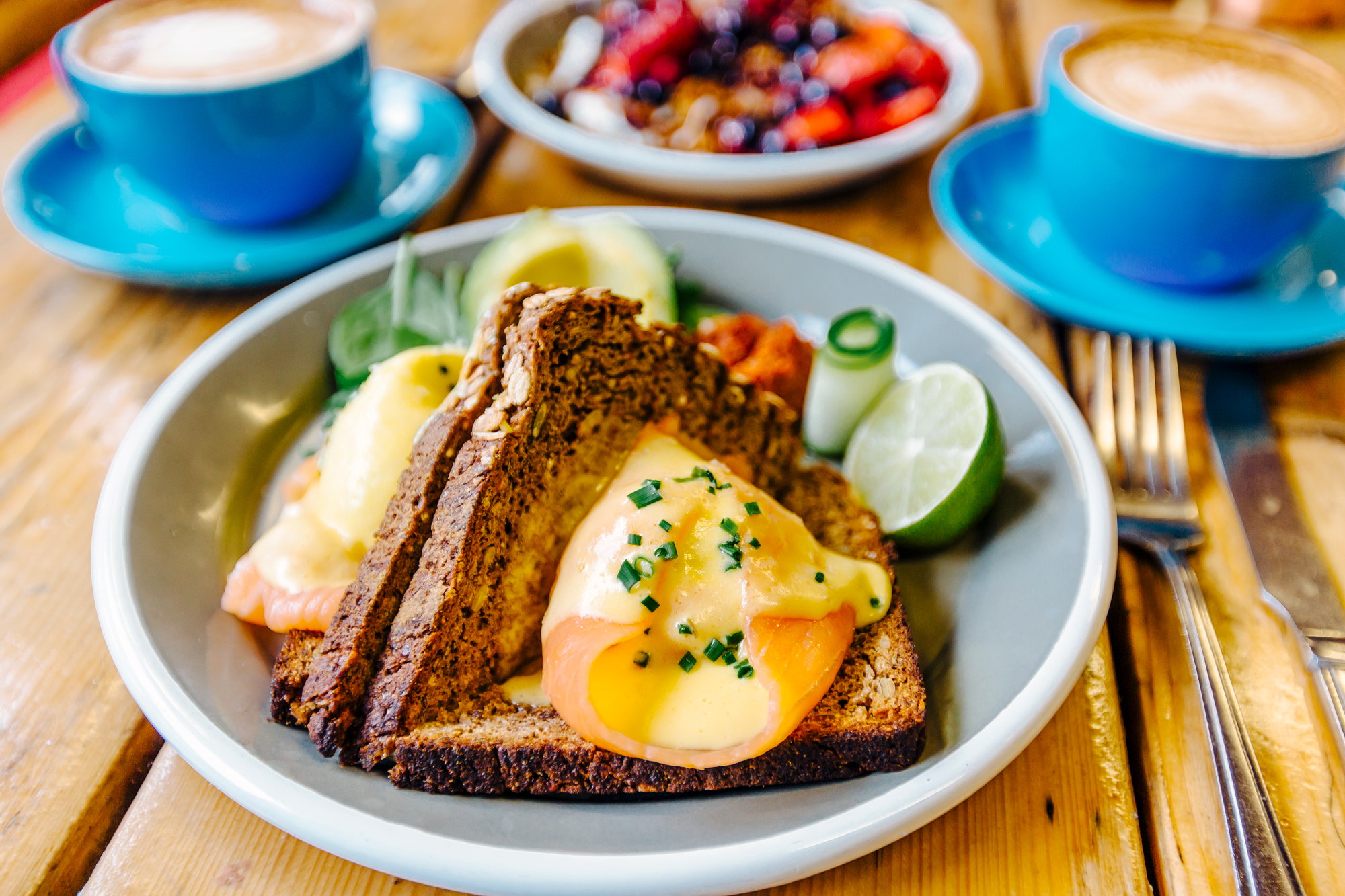 Los desayunos en Hollywood Café son famosos por su sabor