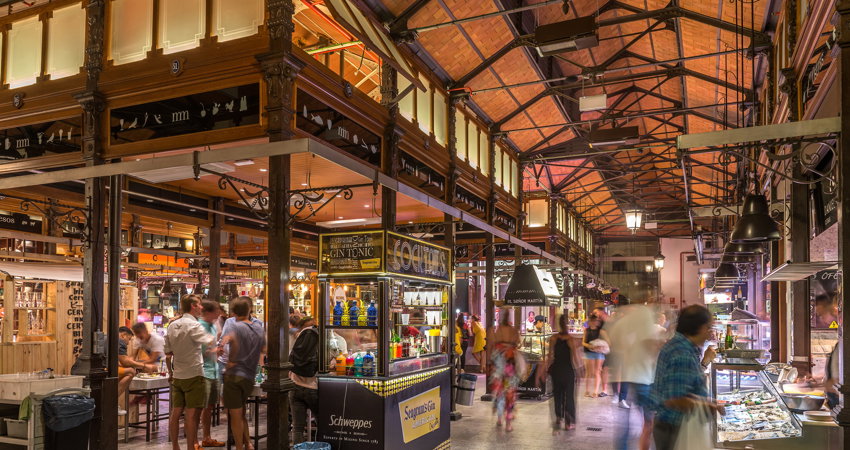El Mercado de San Miguel en Madrid tiene una gran oferta culinaria