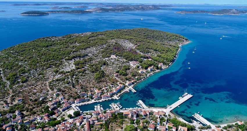 Zlarin is the first free island of disposable plastics in all of Croatia