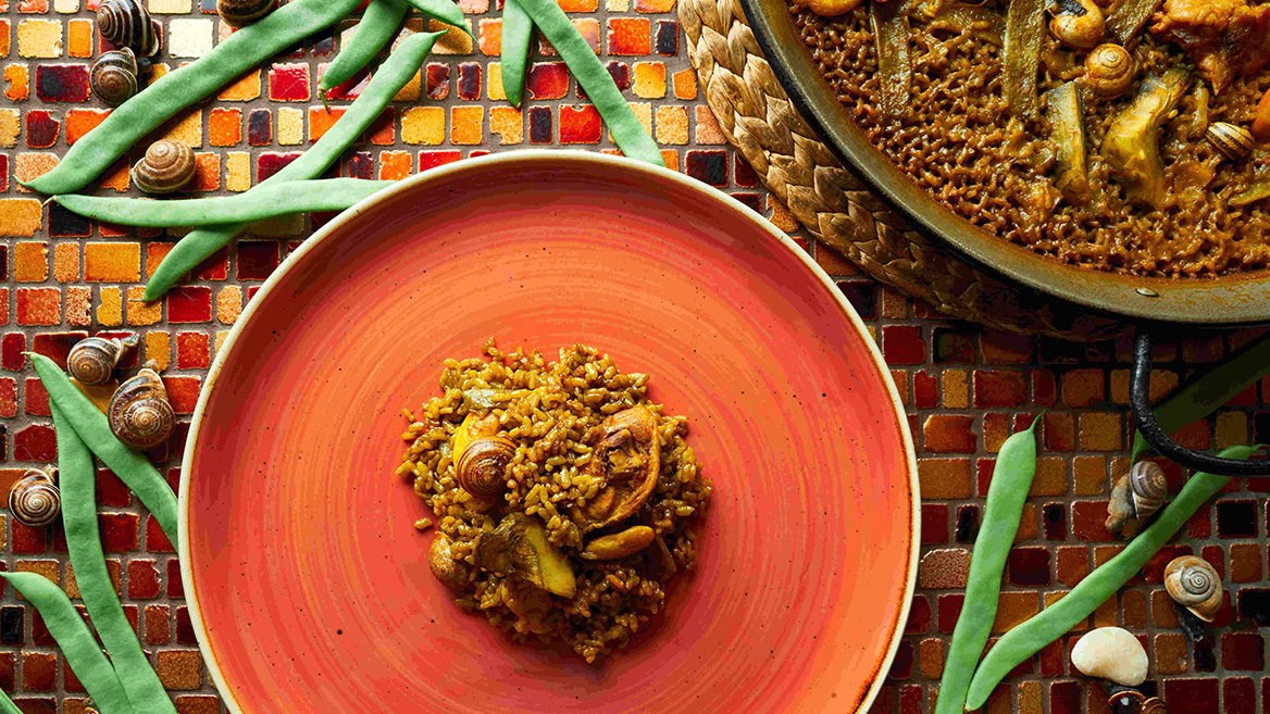 The Marina Beach restaurant is run by Juan Carlos Galbis, holder of a Guinness record for the world's largest paella