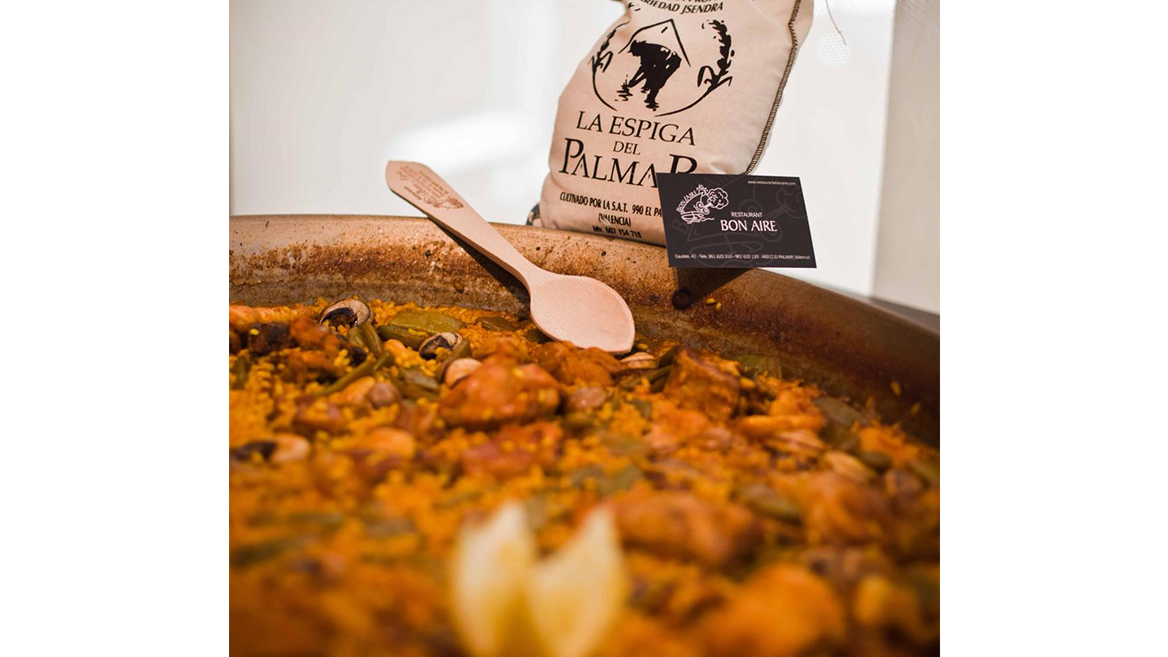 In the restaurant Bon Aire, in El Palmar de Valencia, traditional Valencian cuisine is the protagonist.