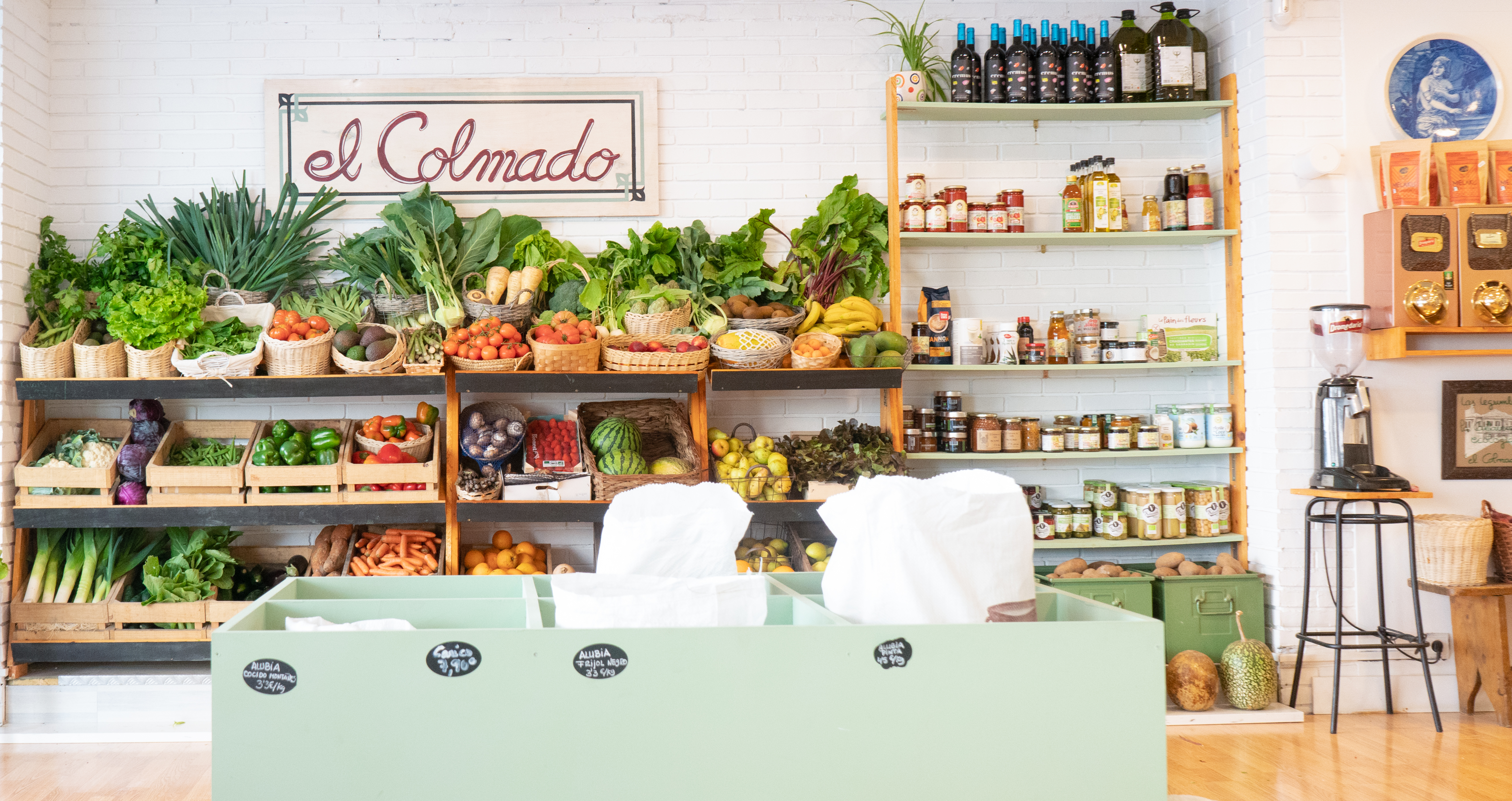 El Colmado, Avenida Camilo Alonso Vega gives a very modern twist to the concept of grocery store.