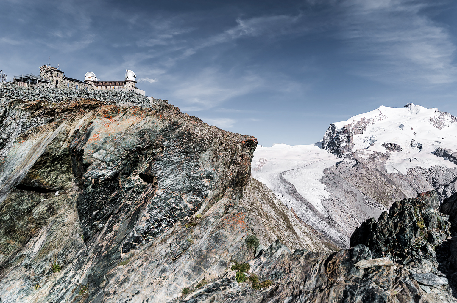 3100 Kumhotel Gornergrat in Switzerland is one of the world’s top hotels for disconnecting in the heart of nature.