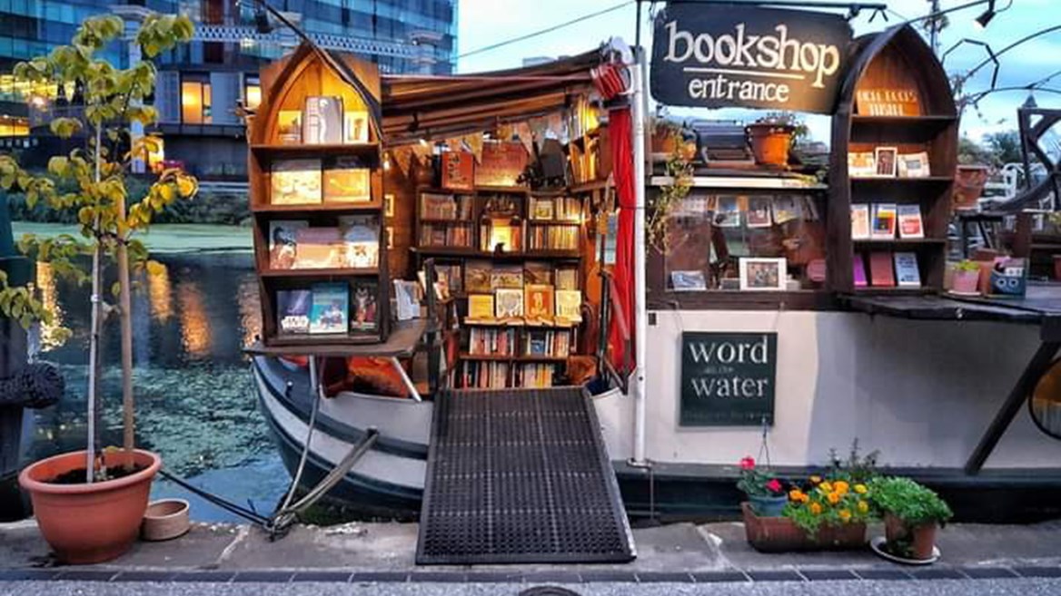 Word on the Water is a barge docked on Regent’s Canal in London that’s been turned into one of the weirdest bookshops in the city and in the world.