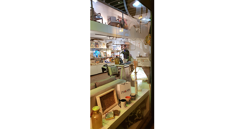 Old Havana is becoming a meeting point for designers, concept stores and workshops. Don’t miss Piscolabis, a bazaar with a bohemian vibe, if you don’t know what to buy on your visit to Cuba.