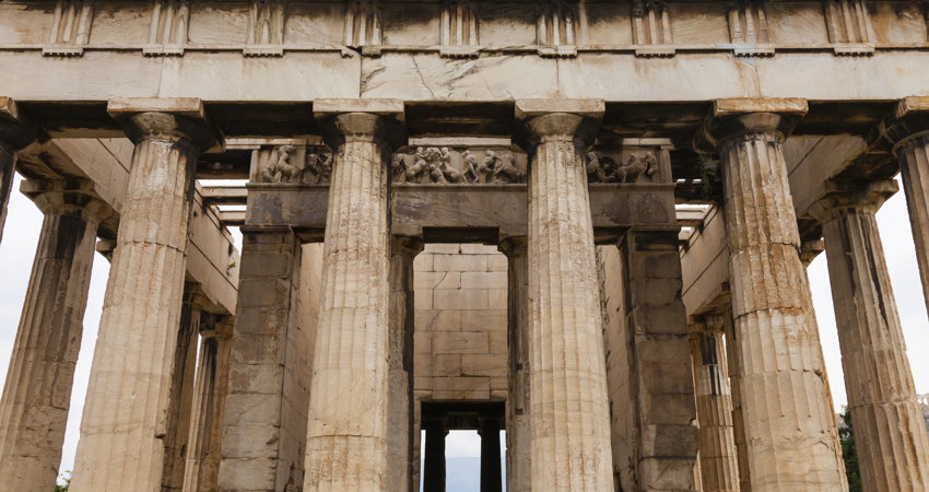 ALT  El templo de Hefesto, en Atenas, es el templo dórico mejor conservado de toda Grecia.