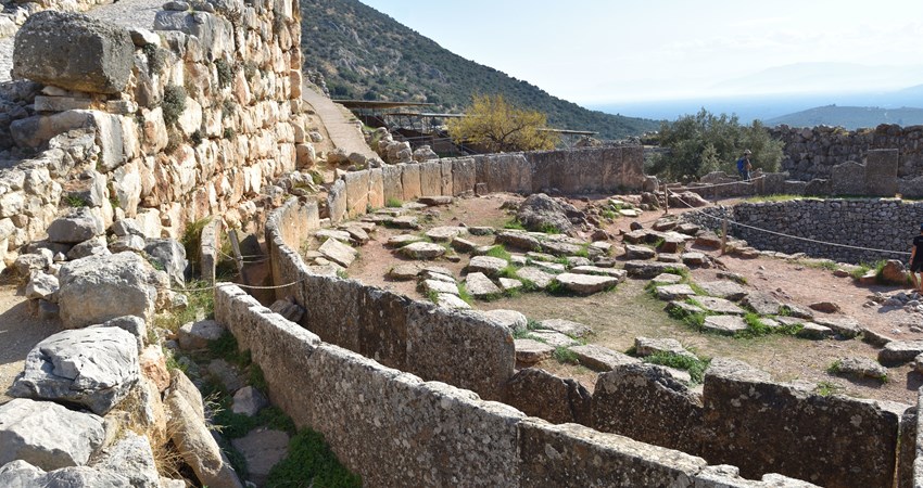 To explore classical Greece, a visit to the Acropolis of Mycenae – less than two hours from Athens – is essential.