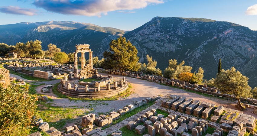 The ancient city of Delphi is located on a spectacular cliff and is an unmissable element in the story of Ancient Greece.