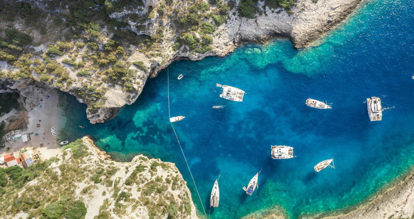 La isla de Vis, en Croacia, es una de las mejores excursiones que puedes hacer desde Split.