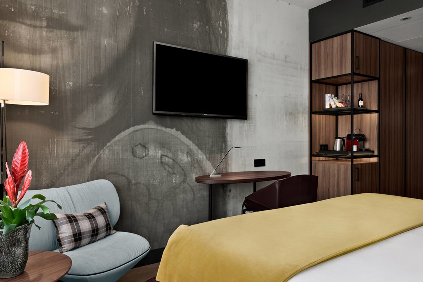 The NH Collection Amsterdam Flower Market is ideally located along one of the Dutch capital’s canals and the Flower Market, and is perfect for an autumn getaway.