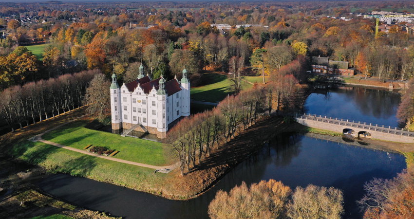 Ahrensburg Palace is a northern German Renaissance gem that you can’t miss when you visit Hamburg.