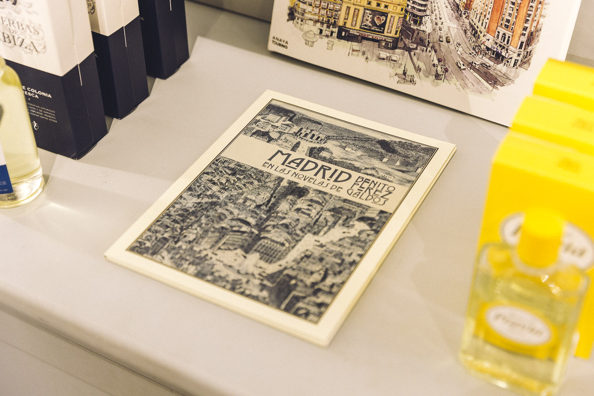 Discover local shops and designers with Stopover Hola Madrid.