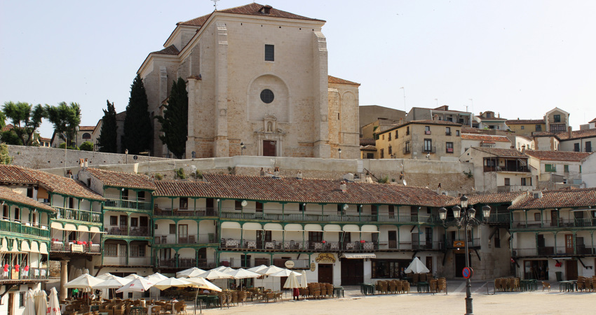 Discover Chinchón, a medieval town in Madrid.