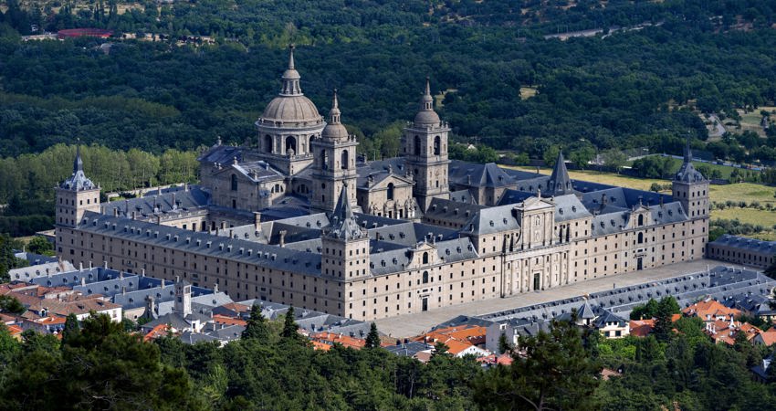 Stay in Madrid from 1 to 6 nights and discover the Royal Seat of San Lorenzo de El Escorial