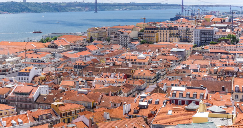 El castillo de San Jorge es uno de los monumentos más visitados de Lisboa y ofrece una de las mejores vistas de la ciudad.