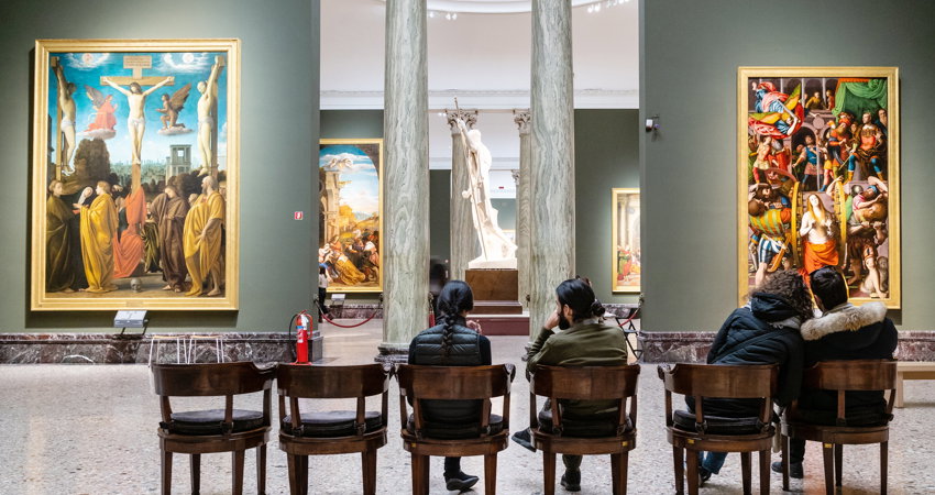 The Pinacoteca di Brera is one of the museums that you cannot miss on a trip to Italy and houses works by Della Francesca, Mantegna, Canaletto, Bellini, Tintoretto, Caravaggio and avant-garde artists such as Modigliani.