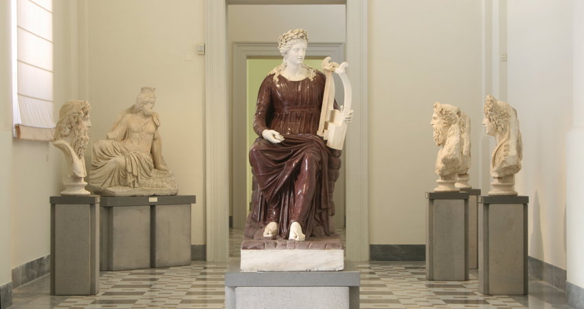 The Archaeological Museum of Naples can be visited from Wednesday to Monday from 9 a.m. to 7:30 p.m. for 15 euros.