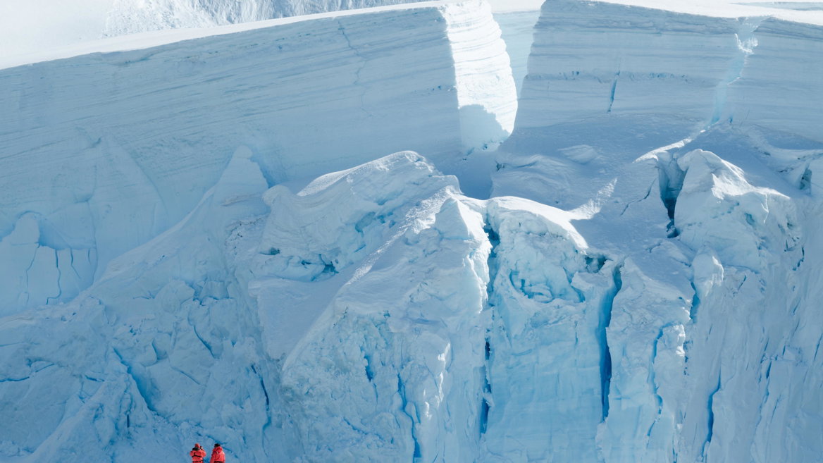 Travellers should visit the González Videla Base in Paradise Bay in summer to view the immense Antarctic glaciers.
