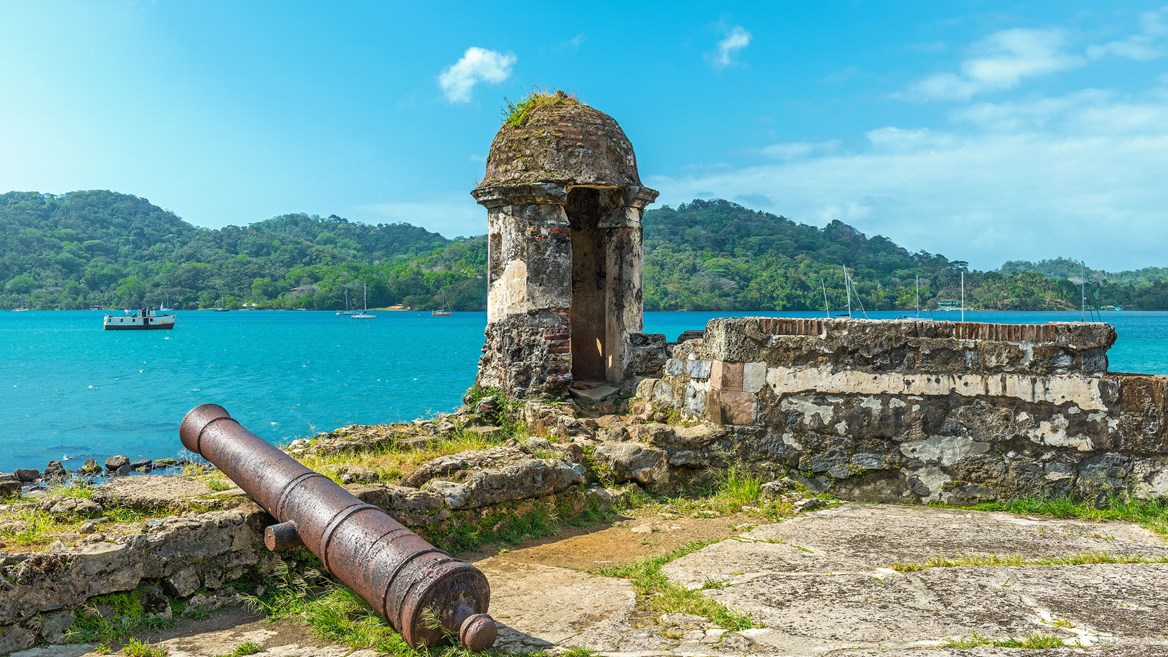 Portobelo, parada histórica donde puedes seguir la pista de piratas como Henry Morgan o Francis Drake