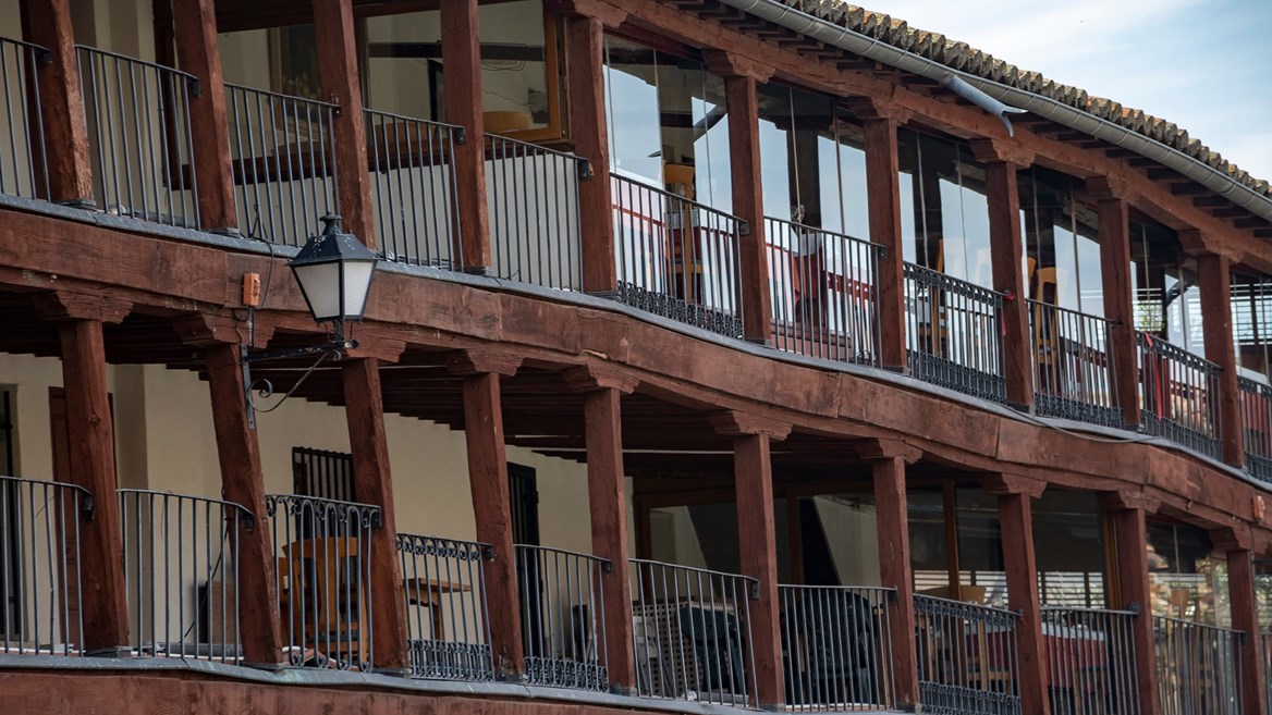 La Plaza de Segovia de Navalcarnero es el epicentro alrededor del que giran todos los festivales que la localidad celebra alrededor del vino.