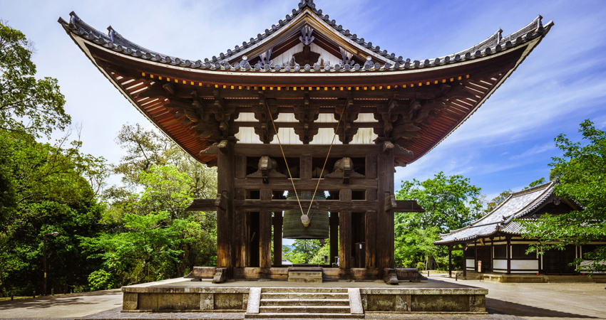 Torre de la campana del templo Todaji de Nara