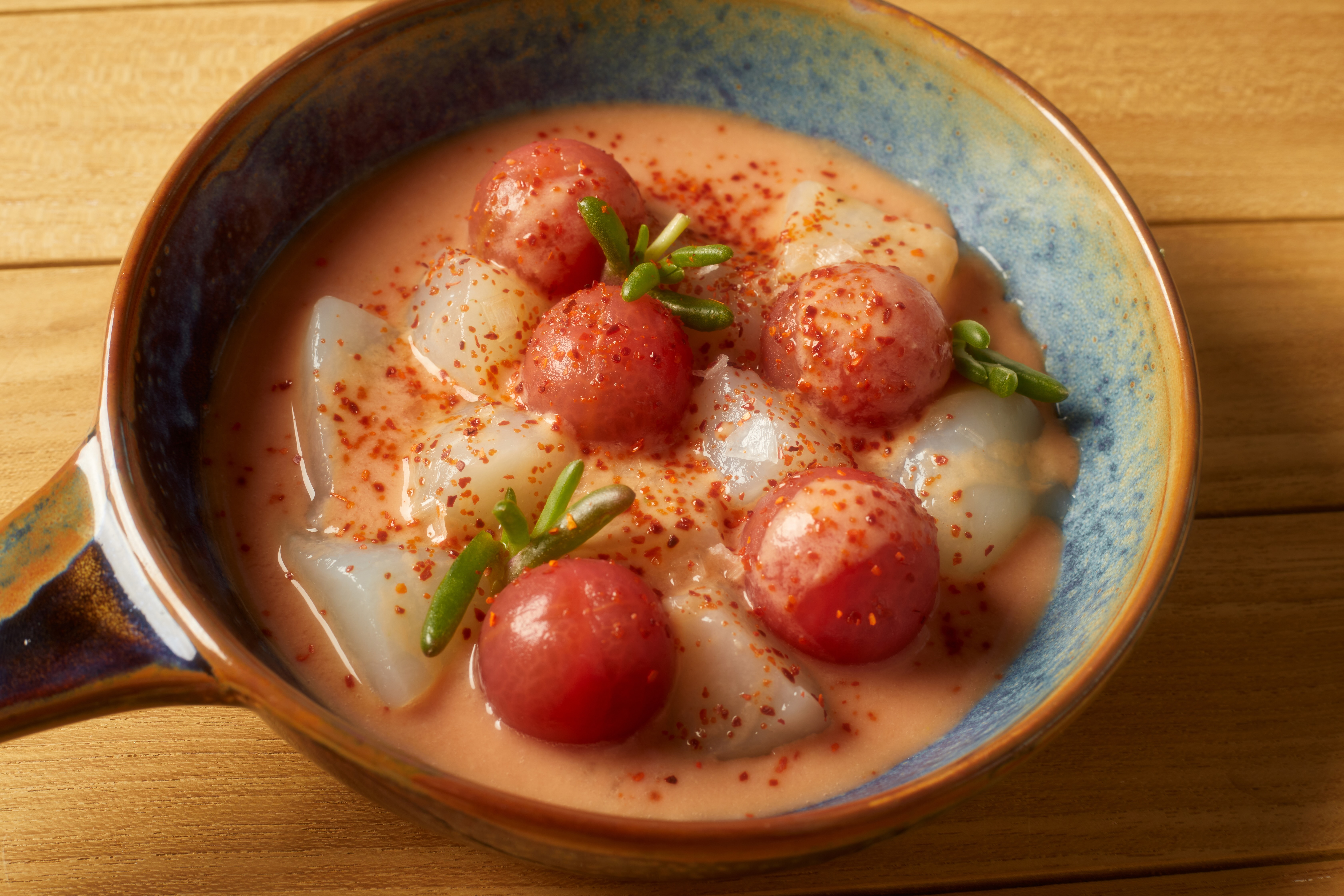 Cazuelita with one of the fresh recipes of Mar Sea Club