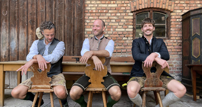 Classic Lederhosen may be found at Lederhosenverleih