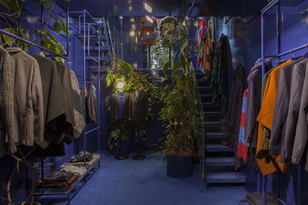 Massimo Pombois located in the Piazza San Marco