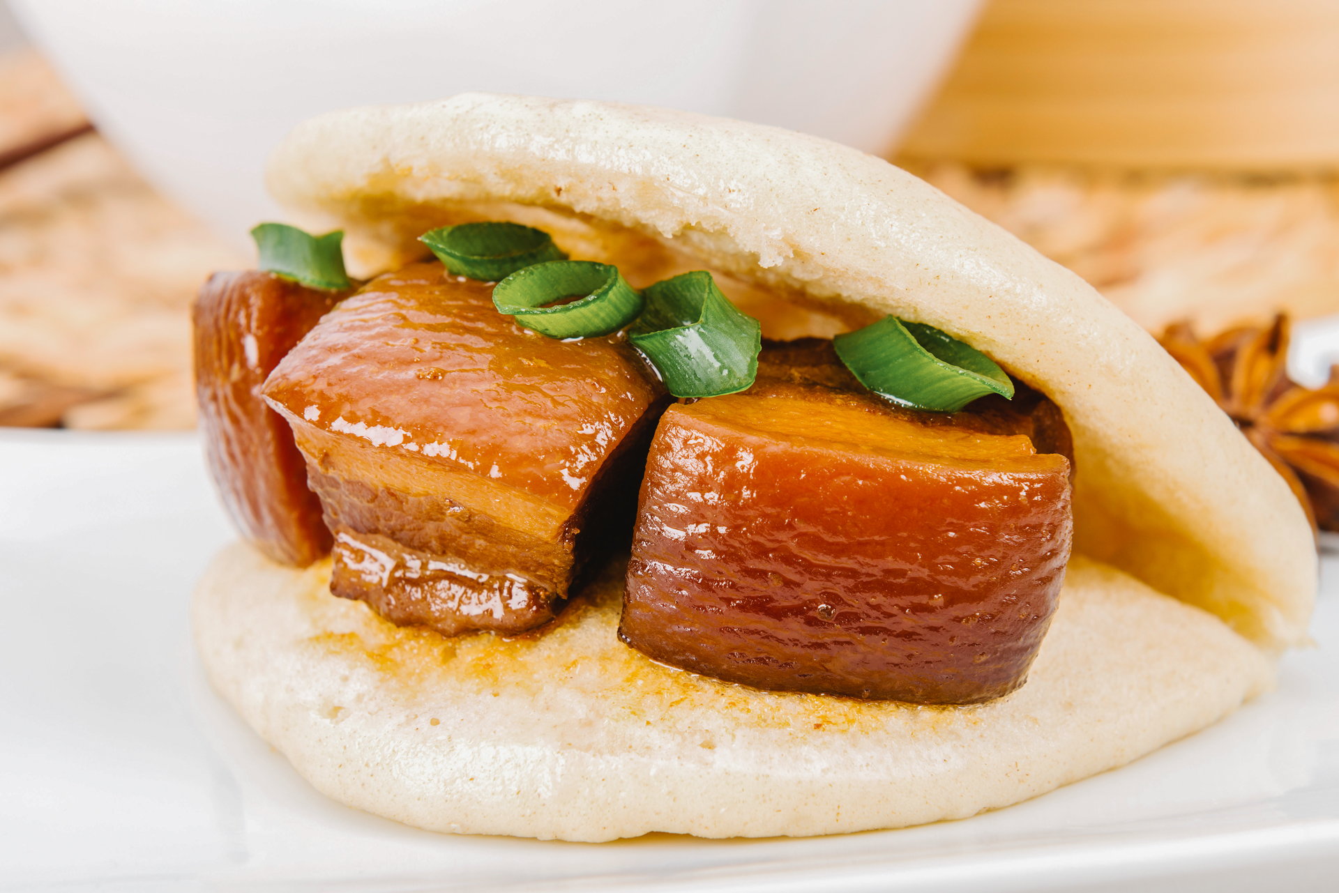 For this and other local favourites try Hai Jin Zi