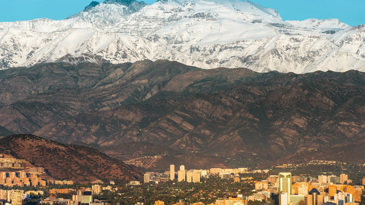 El majestuoso cerro El Plomo en Chile
