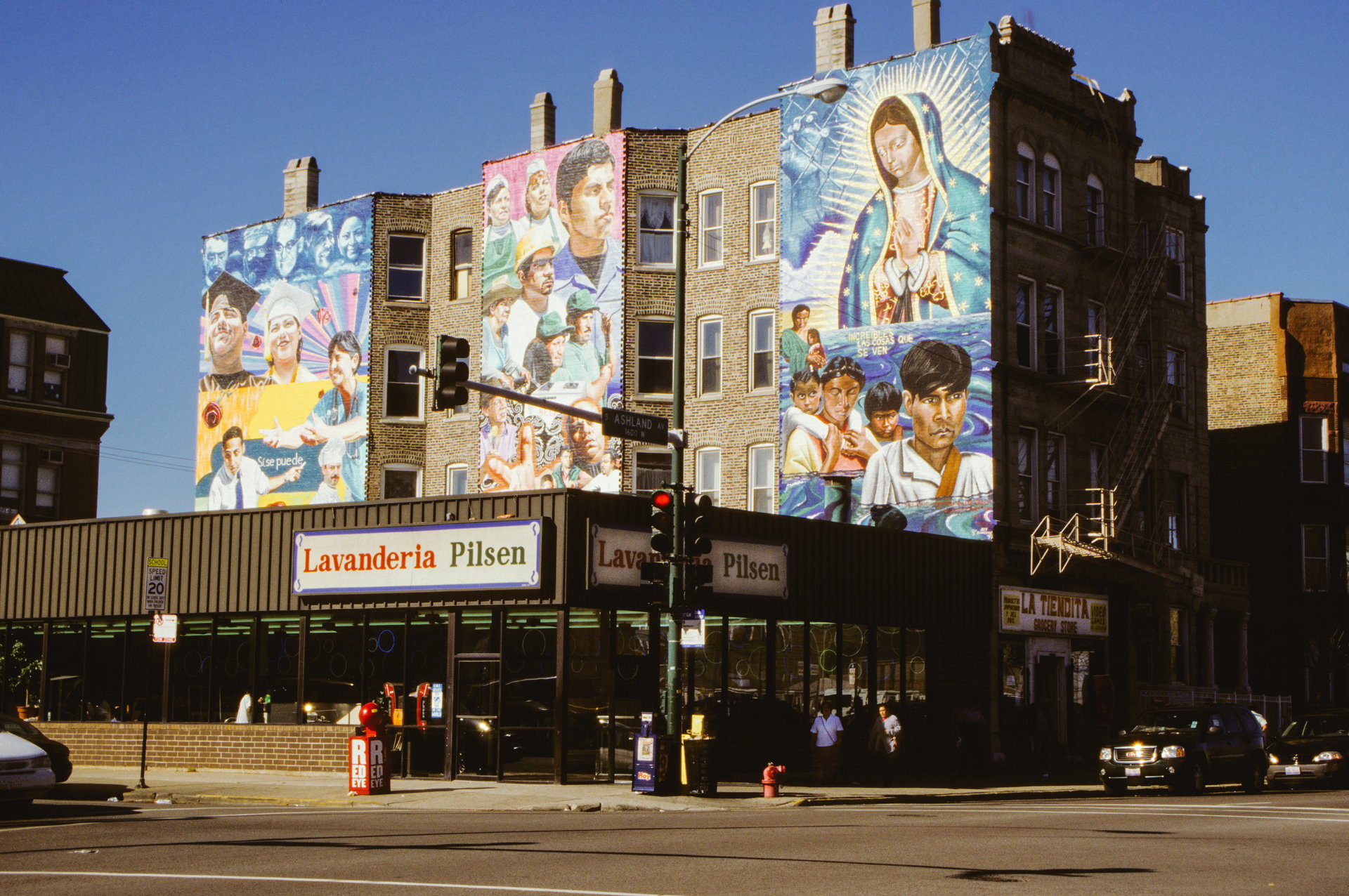 Pilsen es epicentro de los inmigrantes latinos en Chicago