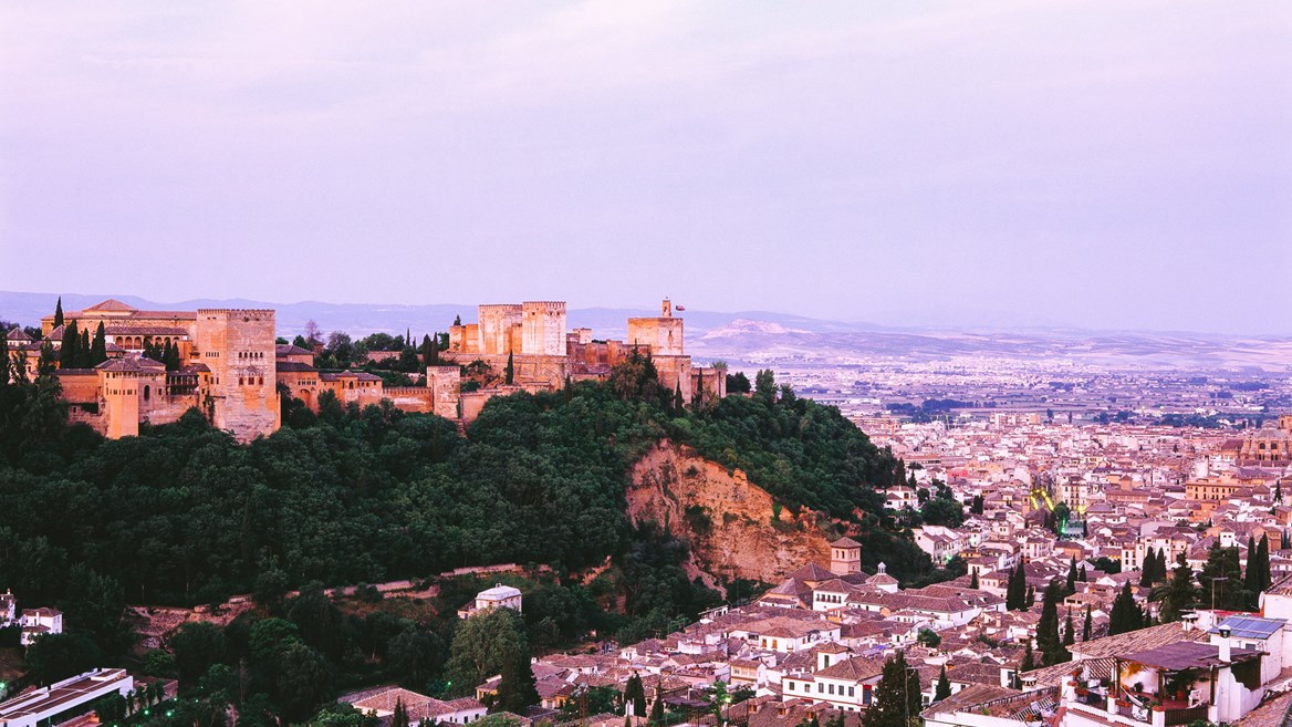 Visiting the neighbourhood of Sacromonte