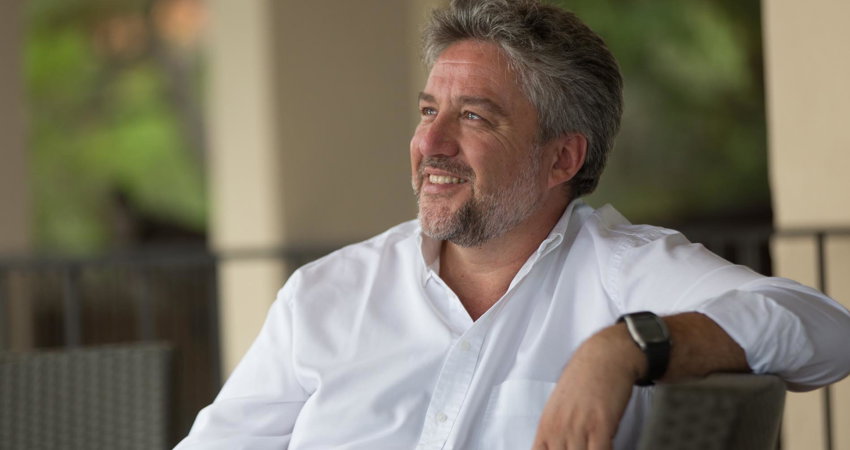 we talk to Álex Rovira, author of several best-sellers