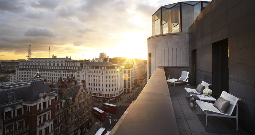 Enjoy Central London this Christmas with Meliá Hotels